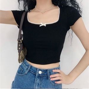 Black Lace Trim Ribbed Stretchy Crop Top